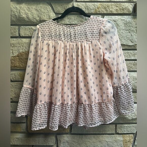 Abercrombie & Fitch flowy boho light pink print tassel top blouse medium - Picture 2 of 9